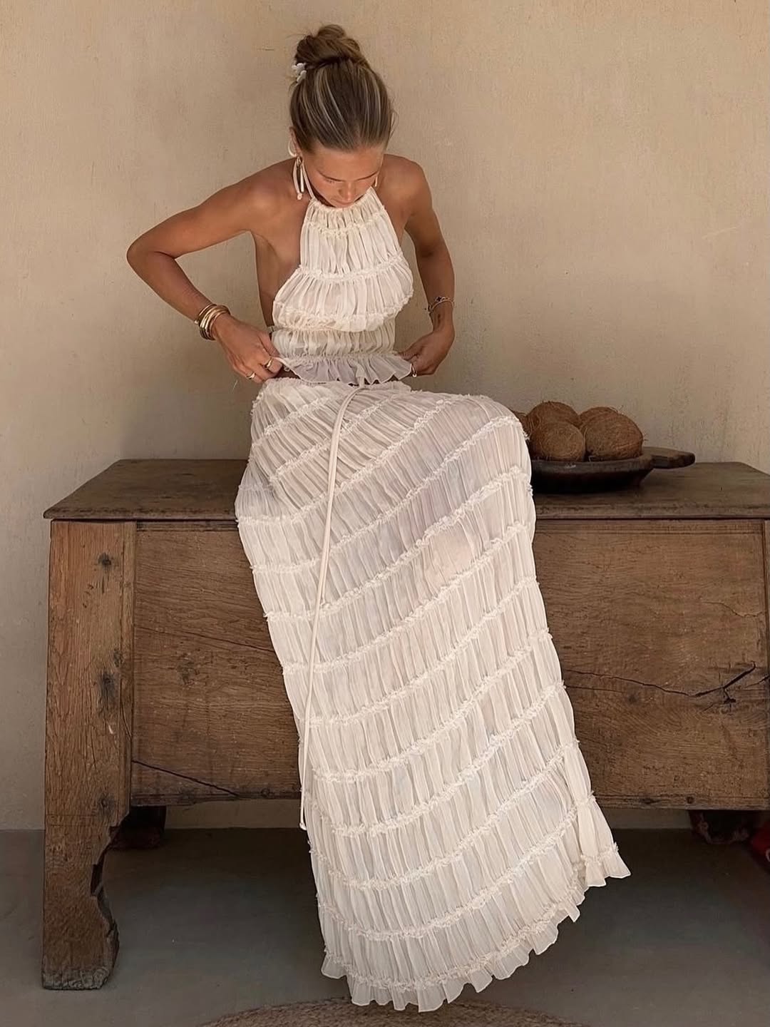 Arabella | Women’s Two Piece Outfit Set | Halter Crop Top Wedding Wear-Women Outfit Set-Eltrendio