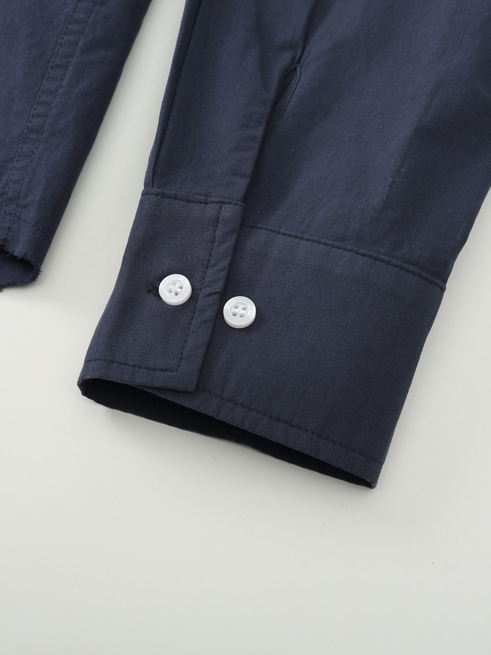 Avery | Unisex Oversized Shirt | Raw Hem Washed Y2K Style-Eltrendio