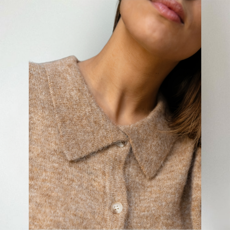 Amelia | Women's Collared Cardigan | Button-Front · Eltrendio