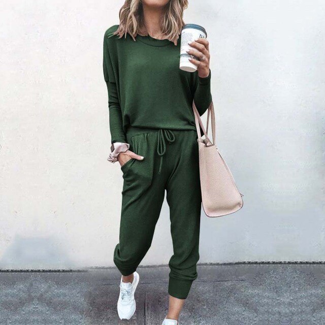 Amelia | Women's Crew Neck Loungewear Set | Drawstring Waist · Eltrendio