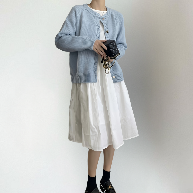 Amelia | Women's Crewneck Cardigan | Button-Front · Eltrendio