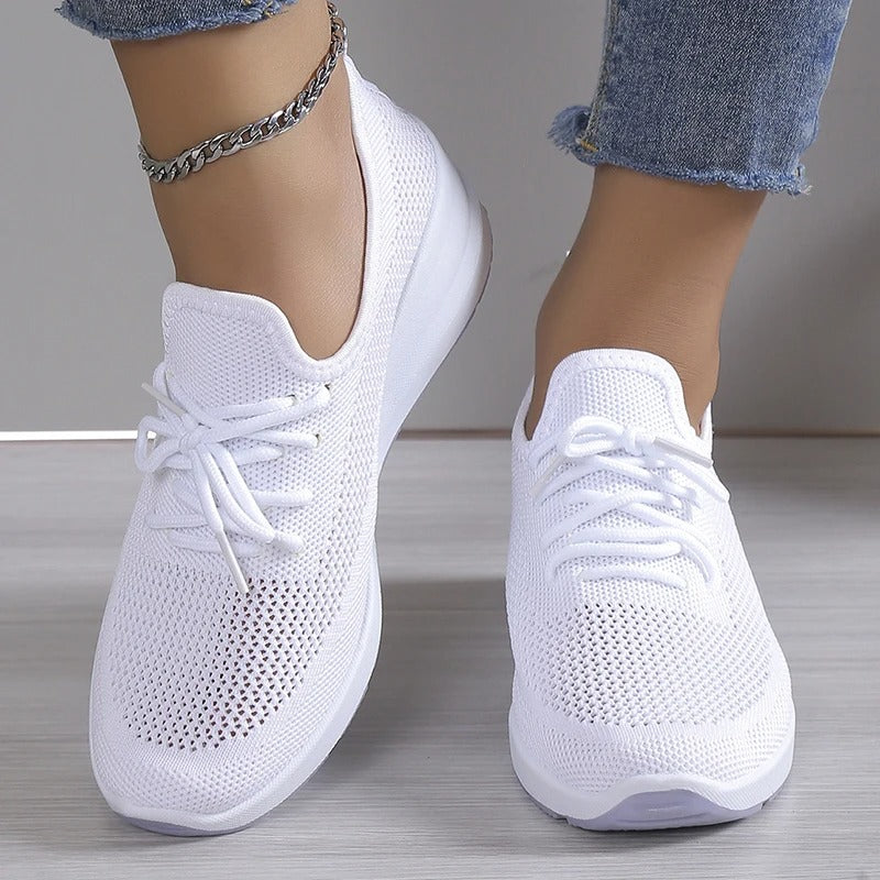 Amelia | Women's Lace-Up Trainers | Mesh Knit · Eltrendio