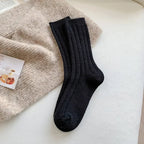 Amelia | Women's Ribbed Socks | Warm Knit · Eltrendio