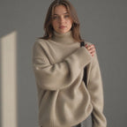 Amelia | Women's Roll-Neck Jumper | Ribbed Cuffs · Eltrendio