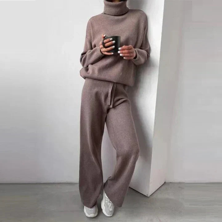 Amelia | Women's Roll-Neck Loungewear Set | Soft Knit · Eltrendio