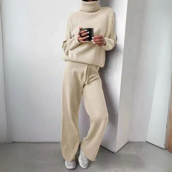 Amelia | Women's Roll-Neck Loungewear Set | Soft Knit · Eltrendio