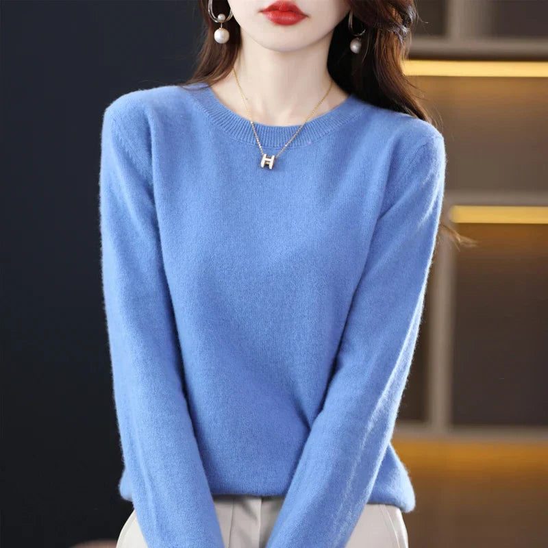 Charlotte | Women's Crew Neck Jumper | Ribbed Trim · Eltrendio
