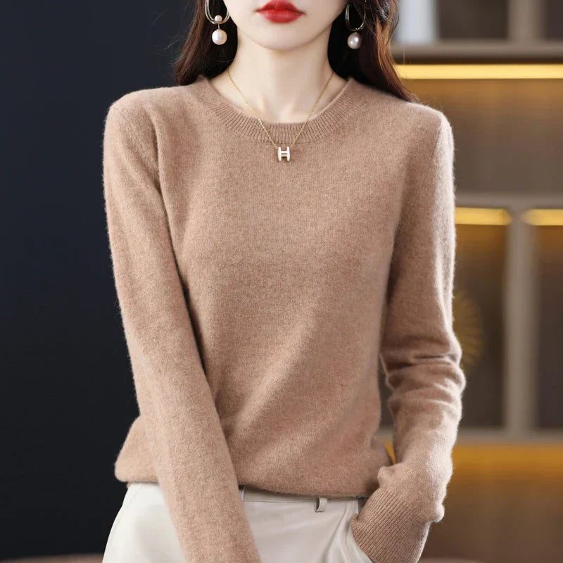 Charlotte | Women's Crew Neck Jumper | Ribbed Trim · Eltrendio