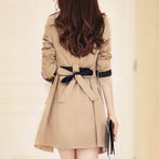 Charlotte | Women's Double-Breasted Trench Coat | Contrast Trim · Eltrendio