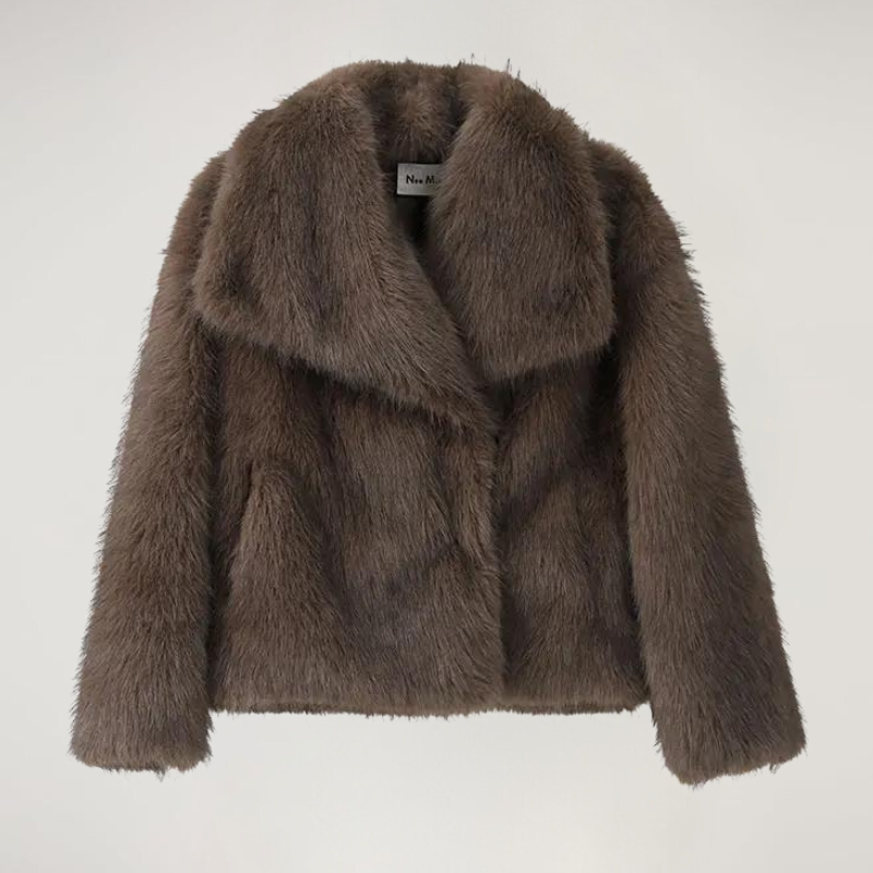 Charlotte | Women's Faux Fur Coat | Collared · Eltrendio