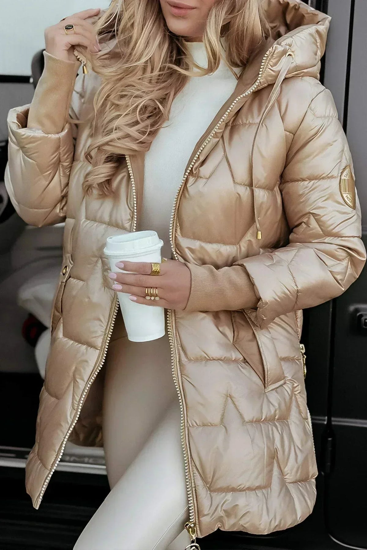 Charlotte | Women's Hooded Puffer Jacket | Quilted · Eltrendio