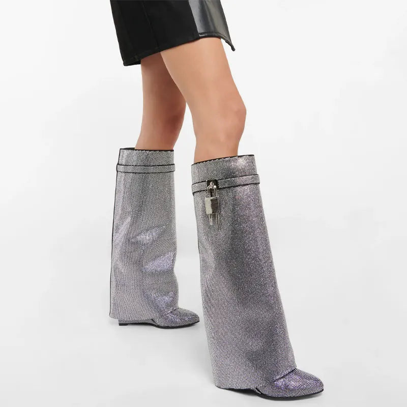 Charlotte | Women's Knee-High Boots | Rhinestone Padlock · Eltrendio