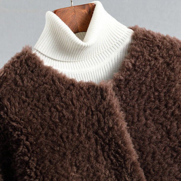 Charlotte | Women's Shearling Coat | Teddy Texture · Eltrendio
