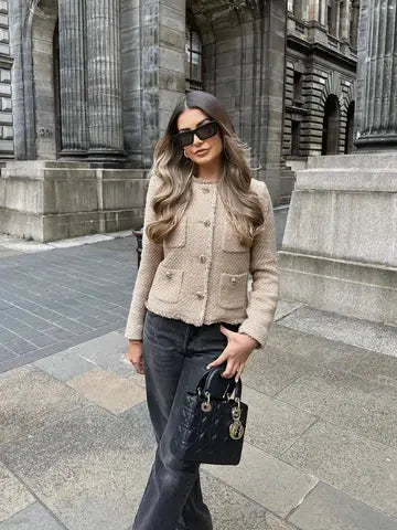 Charlotte | Women's Tweed Jacket | Gold Buttons · Eltrendio