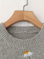 Daisy | Women's Crew Neck Jumper | Embroidered Knit · Eltrendio