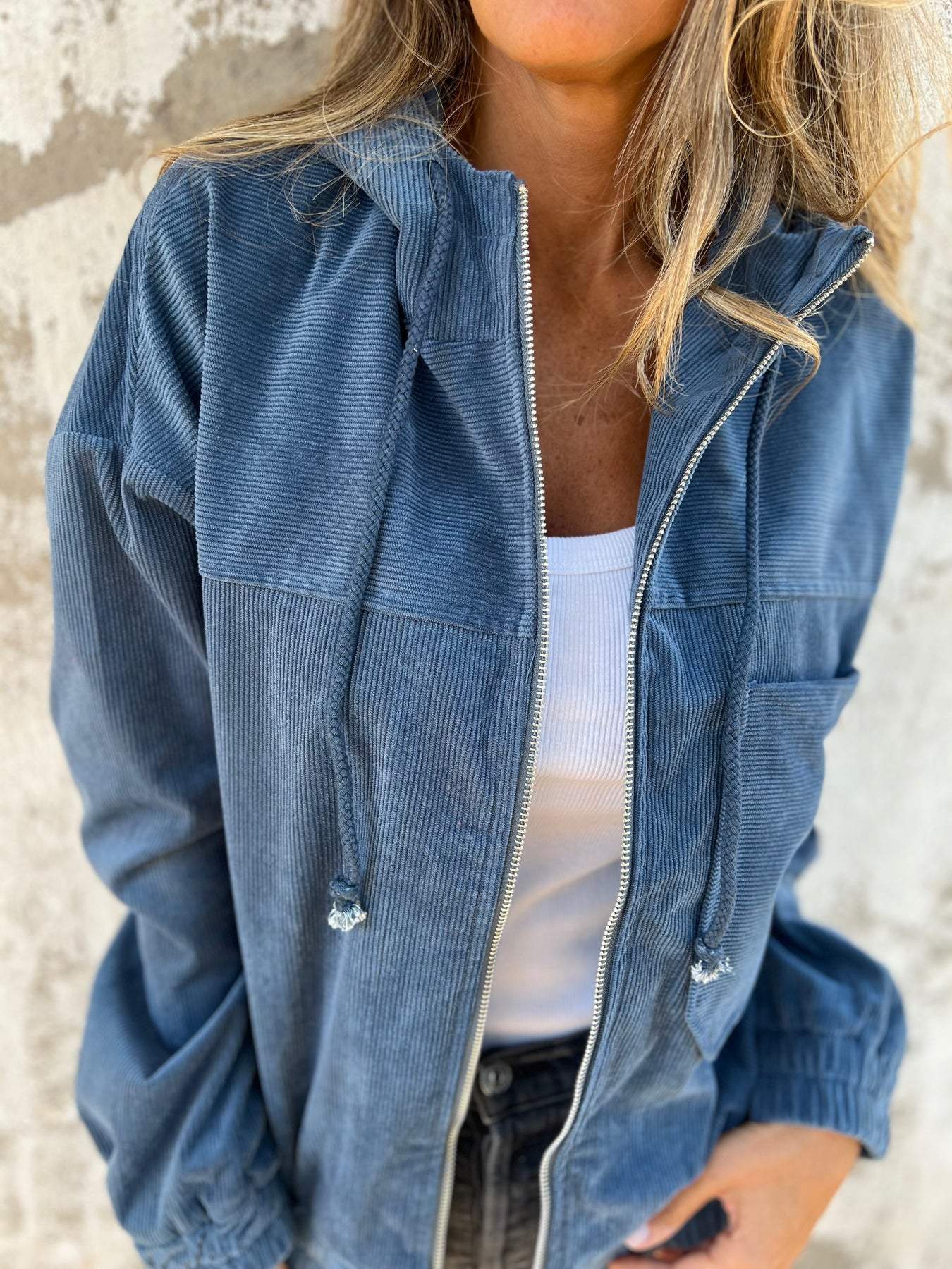 Freya | Women's Hooded Corduroy Jacket | Zip-Up · Eltrendio