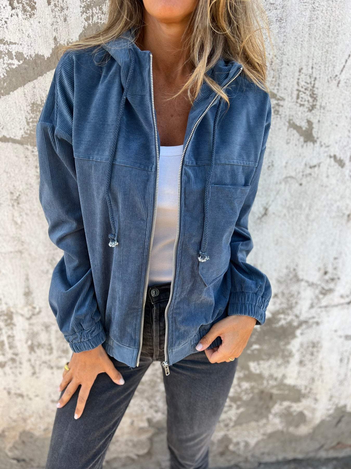 Freya | Women's Hooded Corduroy Jacket | Zip-Up · Eltrendio