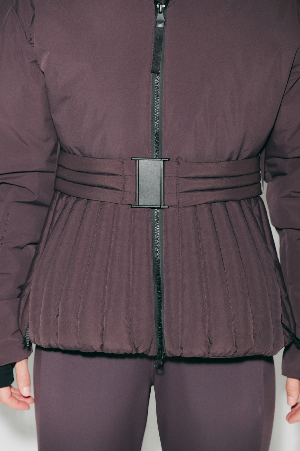 Freya | Women's Hooded Puffer Jacket | Belted Waist · Eltrendio