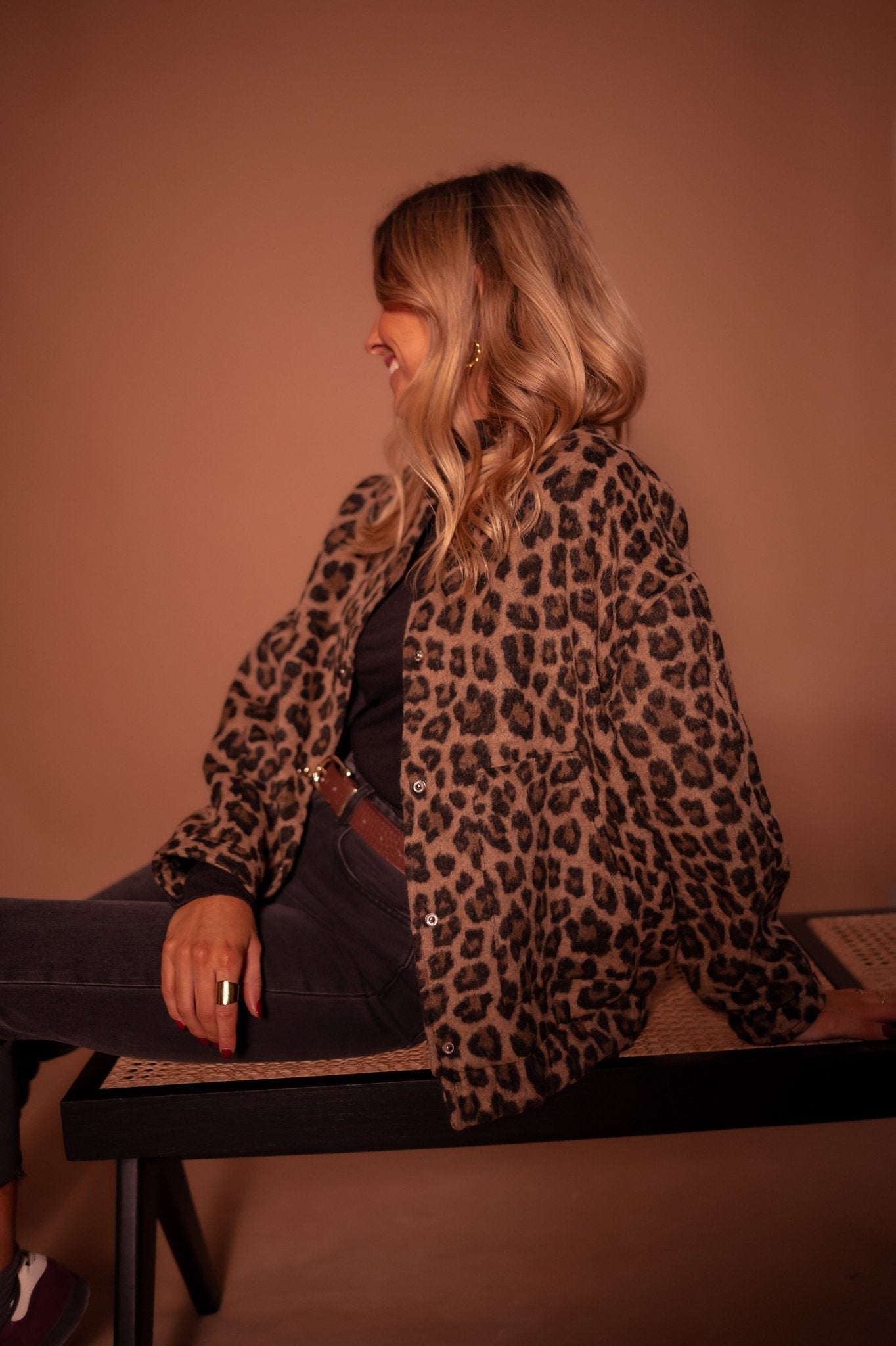 Freya | Women's Oversized Jacket | Leopard Print · Eltrendio