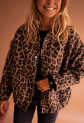 Freya | Women's Oversized Jacket | Leopard Print · Eltrendio