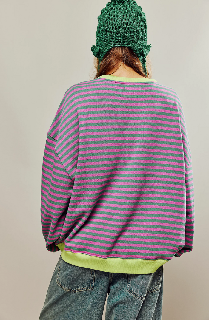 Freya | Women's Oversized Sweatshirt | Striped · Eltrendio