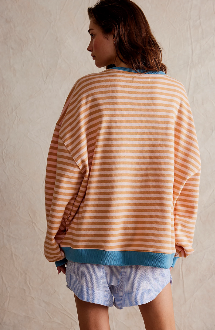 Freya | Women's Oversized Sweatshirt | Striped · Eltrendio