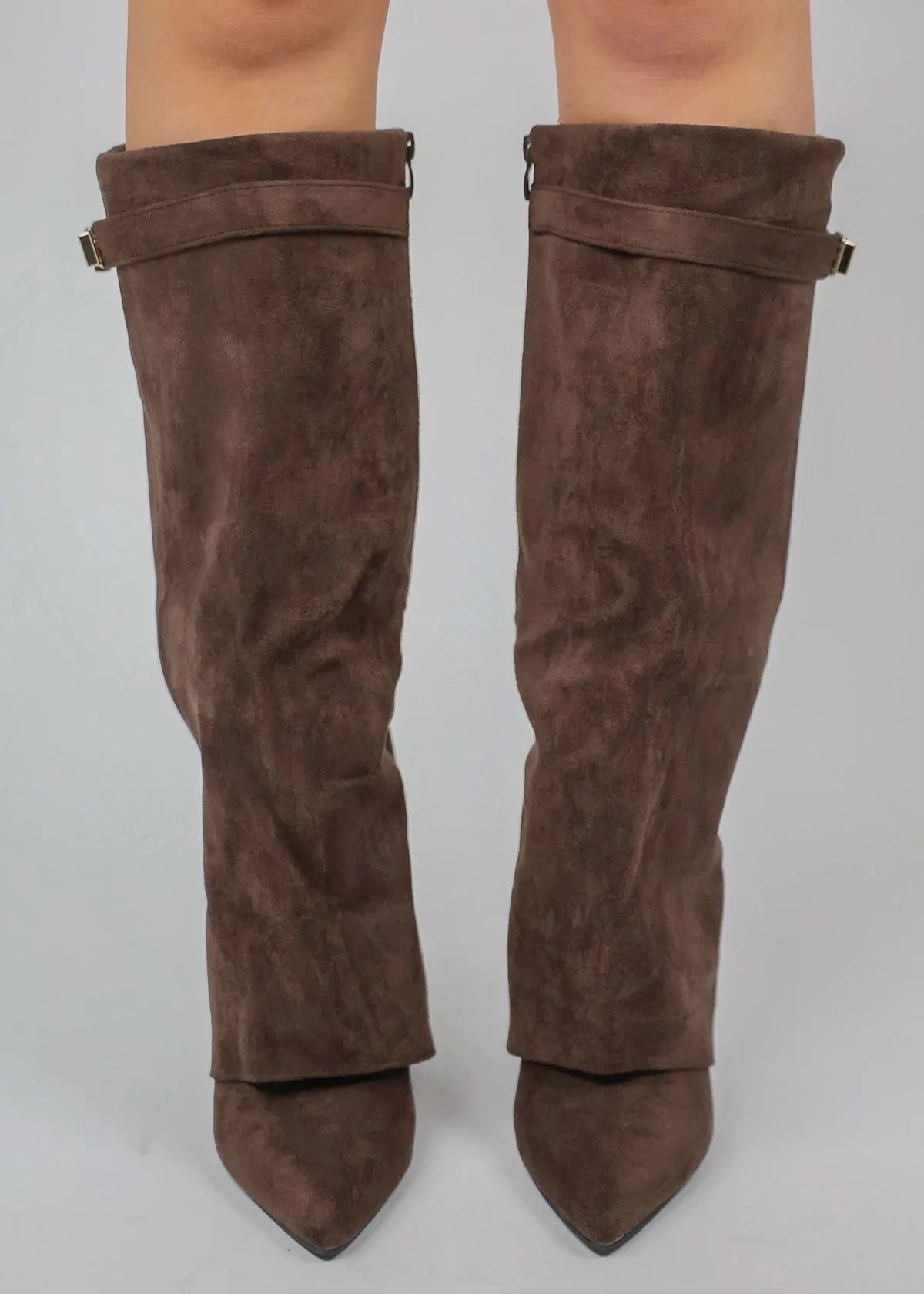 Freya | Women's Pointed-Toe Knee Boots | Buckle Detail · Eltrendio