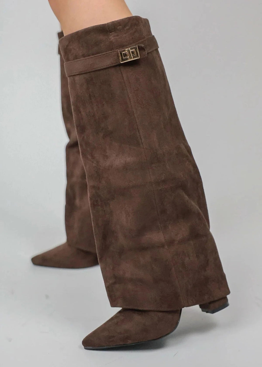 Freya | Women's Pointed-Toe Knee Boots | Buckle Detail · Eltrendio