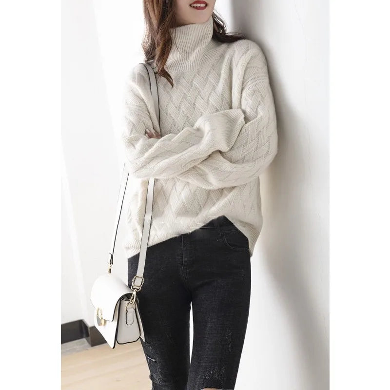 Grace | Women's Roll Neck Jumper | Cable Knit · Eltrendio
