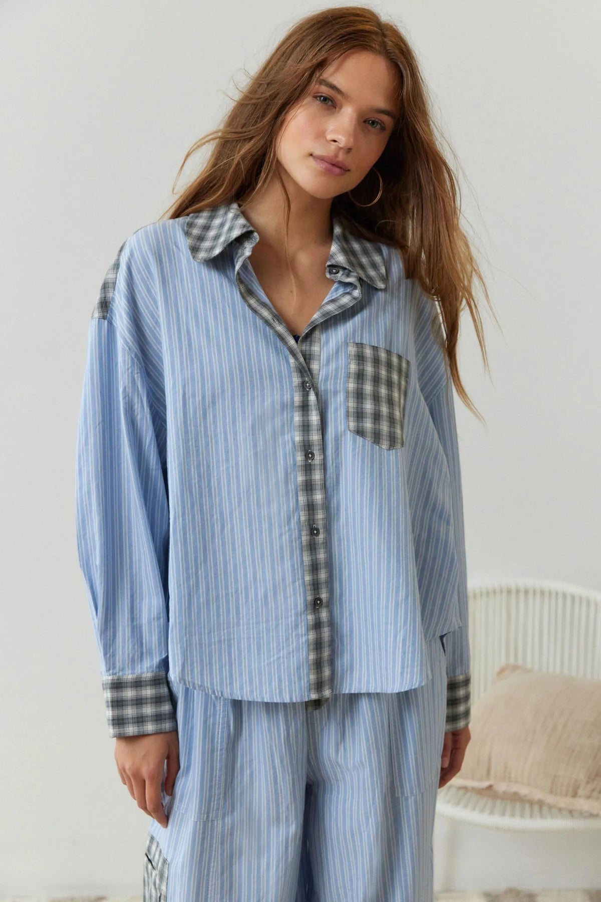 Harriet | Women's Button-Front Shirt | Chest Pocket · Eltrendio