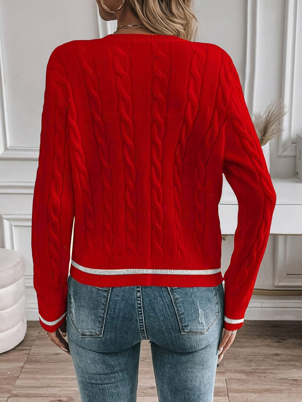 Harriet | Women's Cable Knit Cardigan | Button-Up · Eltrendio