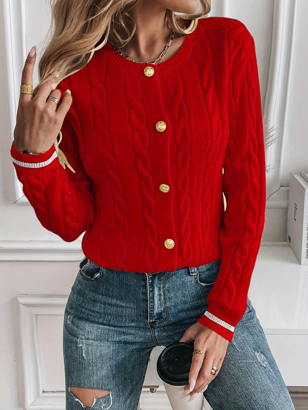 Harriet | Women's Cable Knit Cardigan | Button-Up · Eltrendio