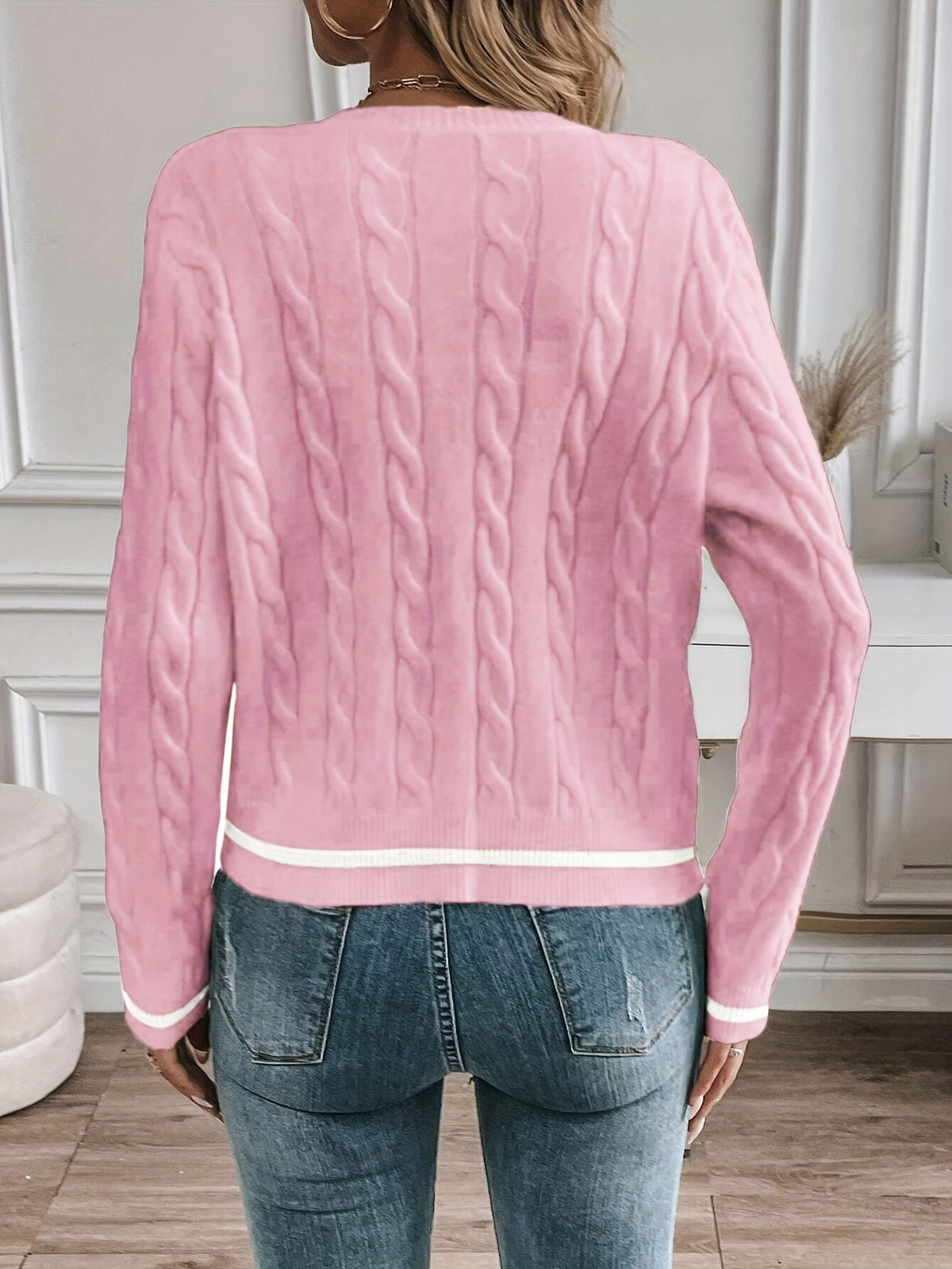 Harriet | Women's Cable Knit Cardigan | Button-Up · Eltrendio