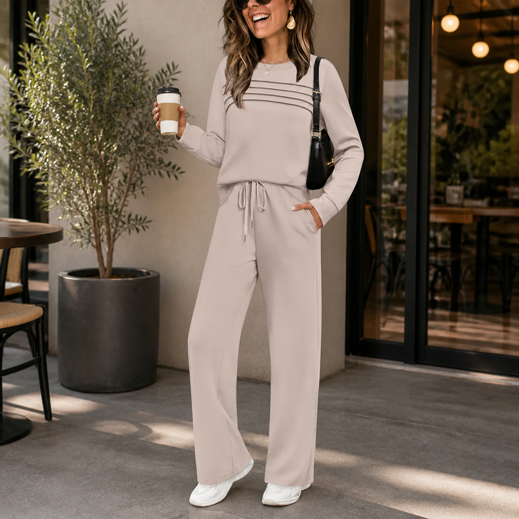 Harriet | Women's Crew Neck Loungewear Set | Drawstring Waist · Eltrendio