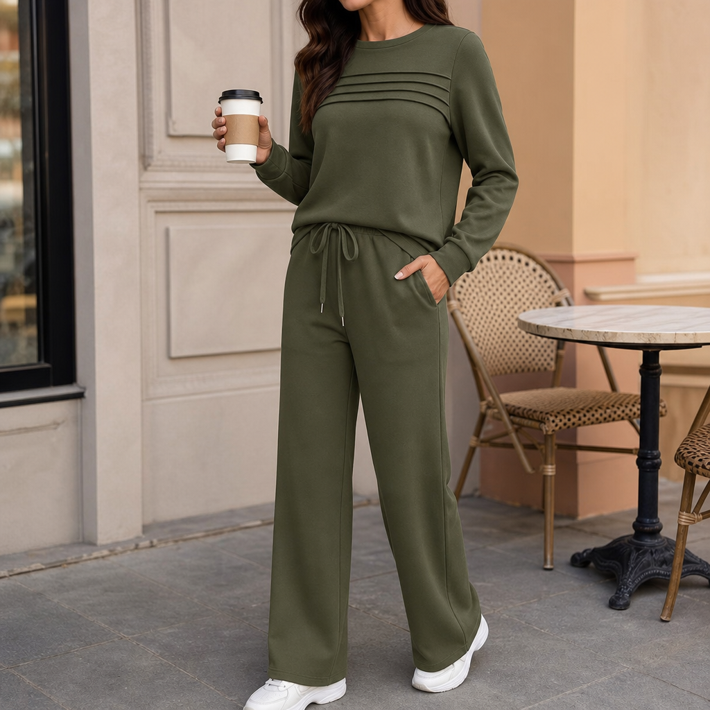 Harriet | Women's Crew Neck Loungewear Set | Drawstring Waist · Eltrendio