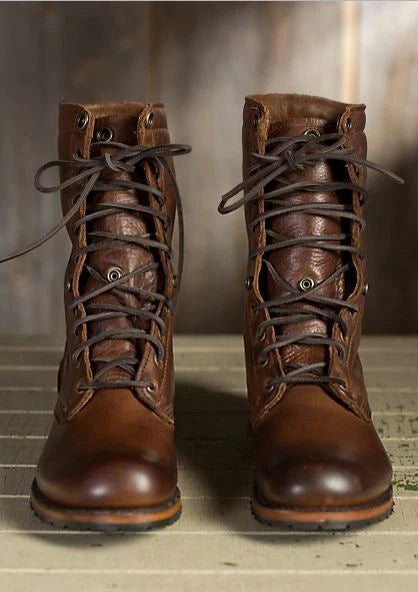 Harriet | Women's Lace-Up Boots | Fold-Over Cuff -  Eltrendio