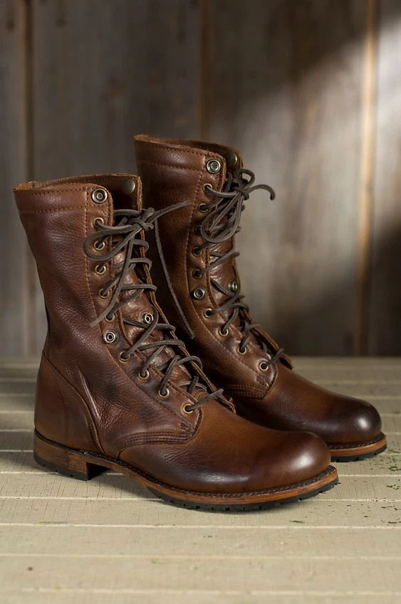 Harriet | Women's Lace-Up Boots | Fold-Over Cuff -  Eltrendio