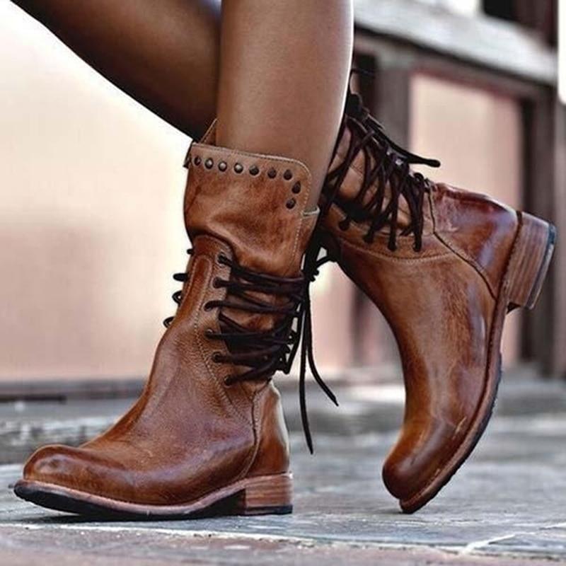 Harriet | Women's Lace-Up Boots | Studded Detail · Eltrendio