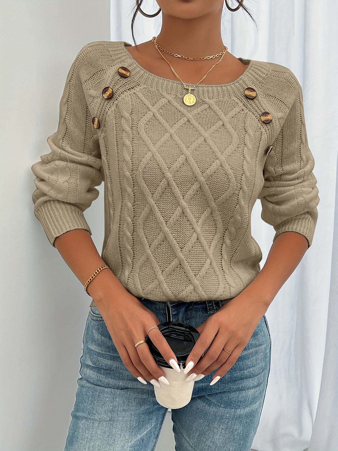 Heather | Women's Cable-Knit Jumper | Button Detail · Eltrendio