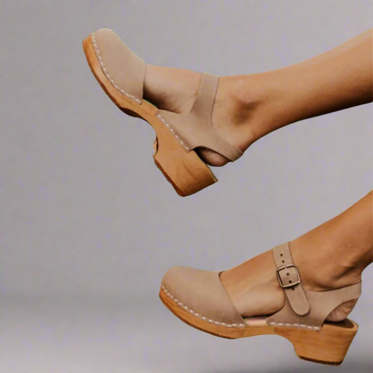 Heidi | Women's Clogs | Ankle Strap · Eltrendio