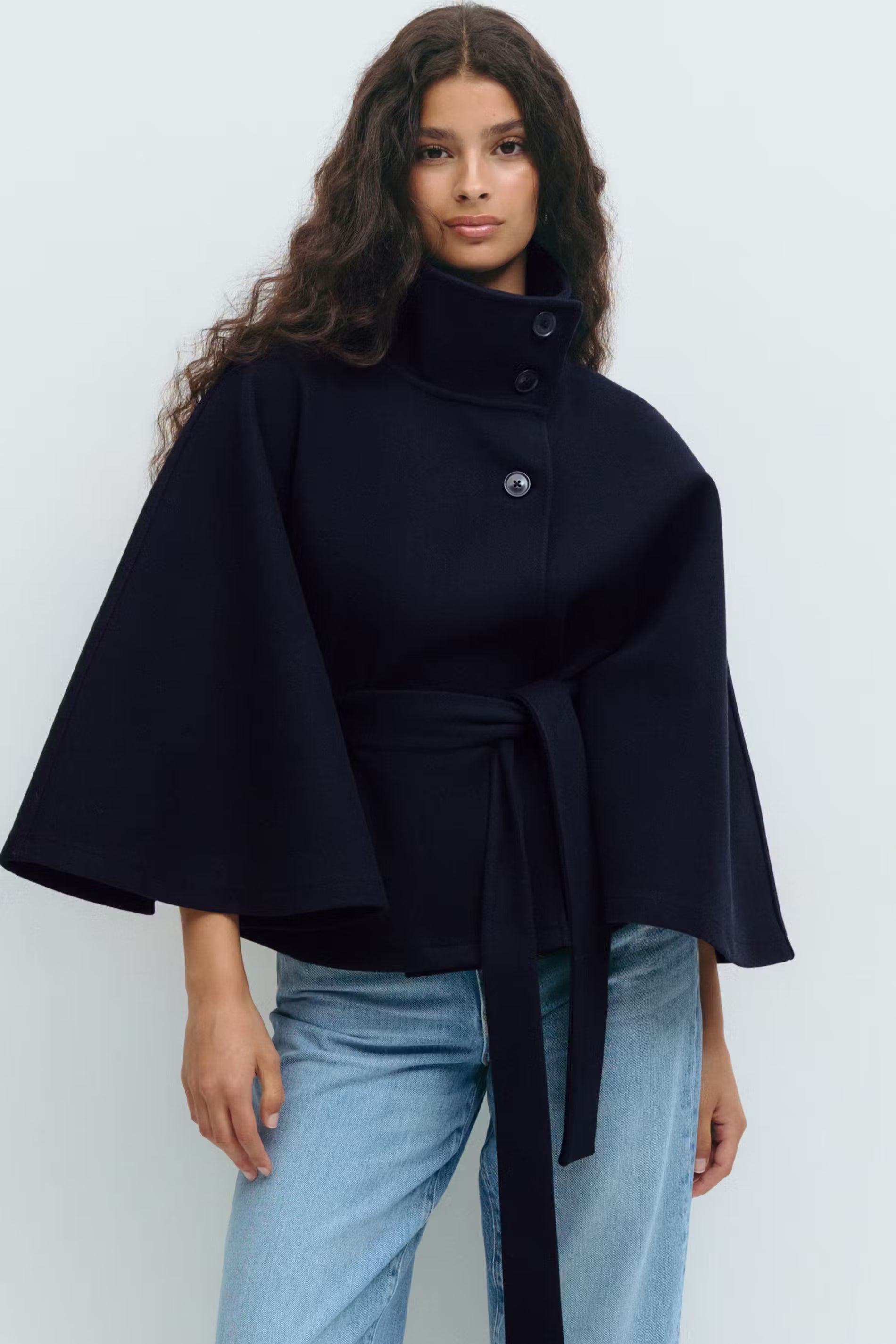 Isabelle | Women's Cape Coat | Belted Waist · Eltrendio