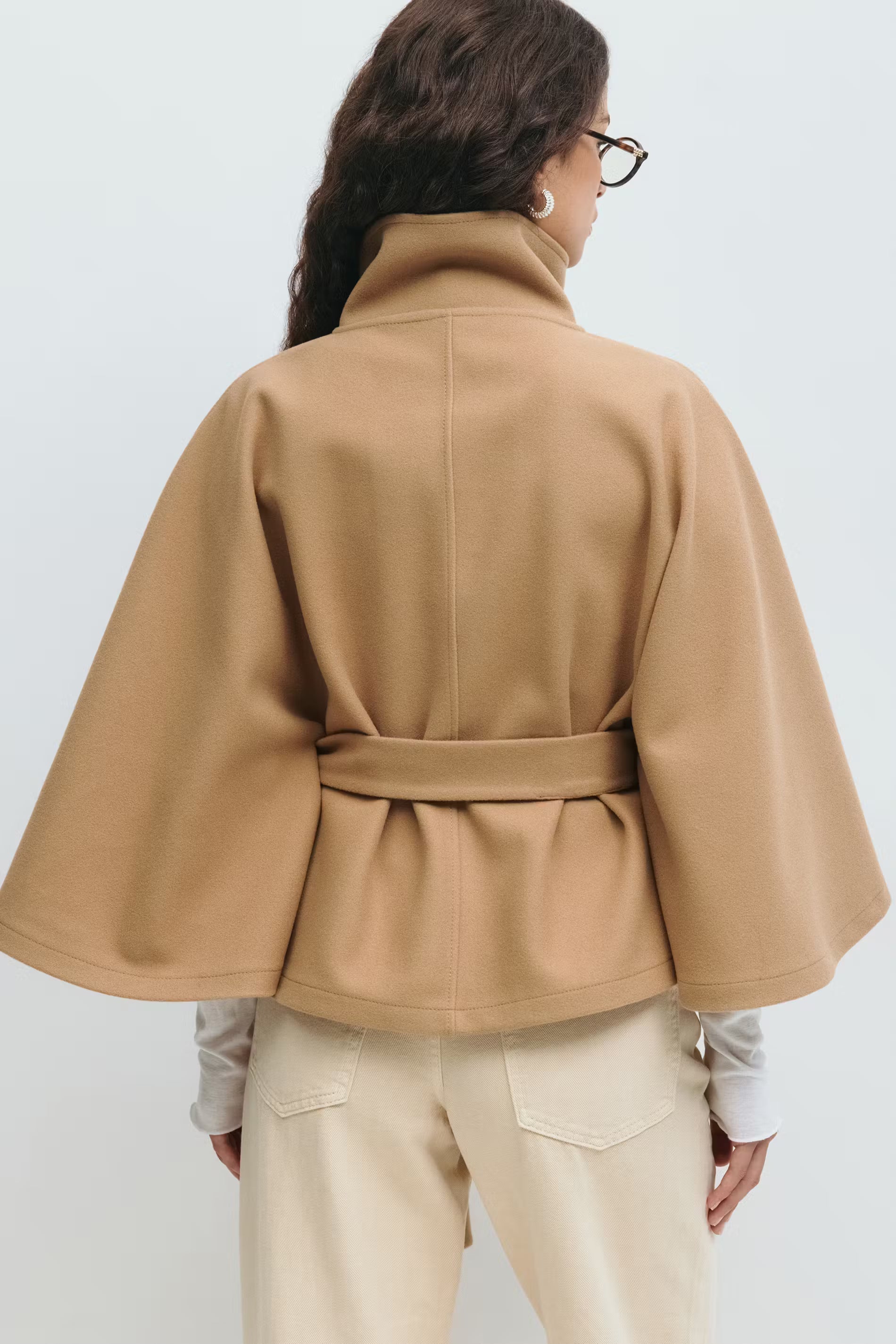 Isabelle | Women's Cape Coat | Belted Waist · Eltrendio