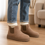 Isla | Women's Chelsea Boots | Elastic Side Panels · Eltrendio