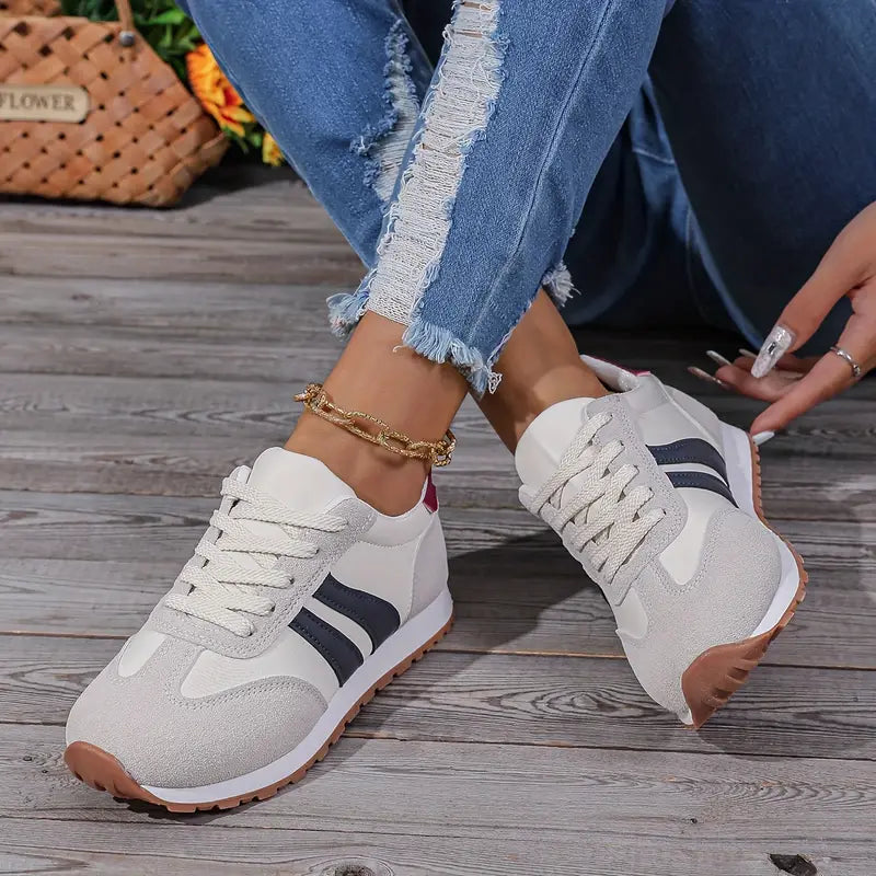 Isla | Women's Lace-Up Trainers | Panelled · Eltrendio