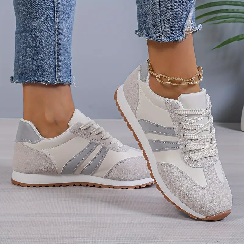 Isla | Women's Lace-Up Trainers | Panelled · Eltrendio