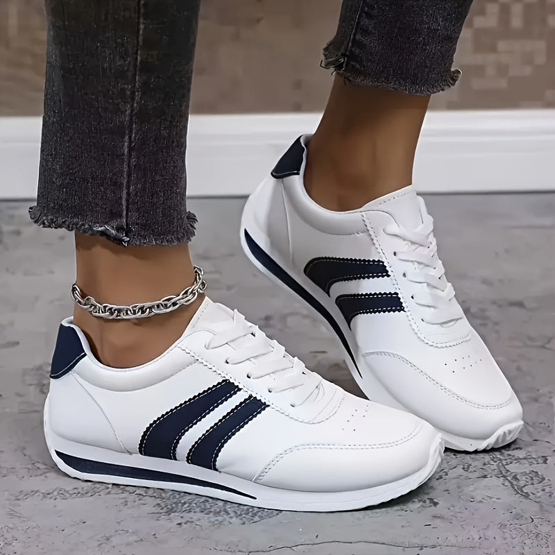 Isla | Women's Lace-Up Trainers | Striped · Eltrendio