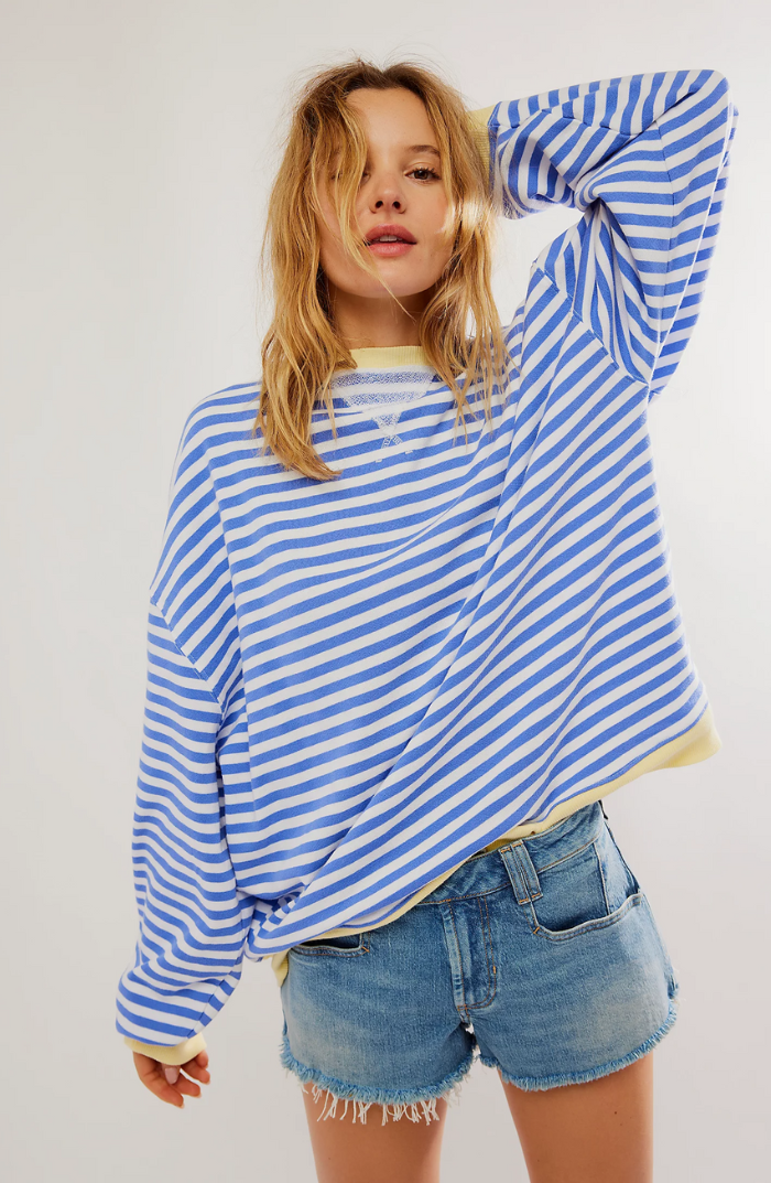 Isla | Women's Oversized Sweatshirt | Striped · Eltrendio