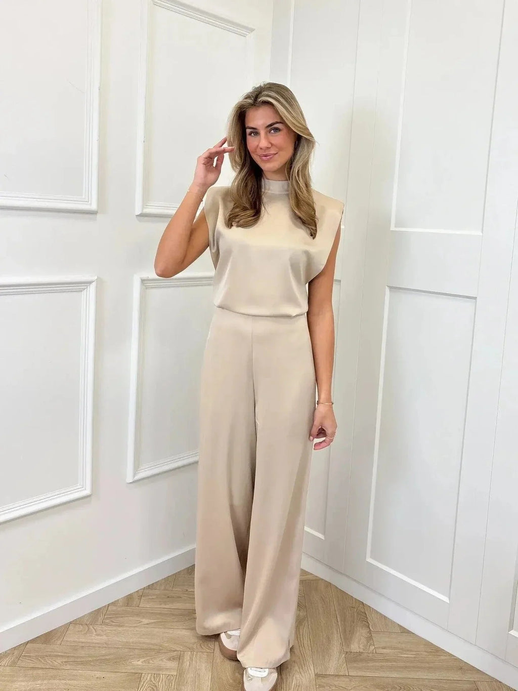 Isla | Women's Sleeveless Satin Co-ord | Wide-Leg · Eltrendio