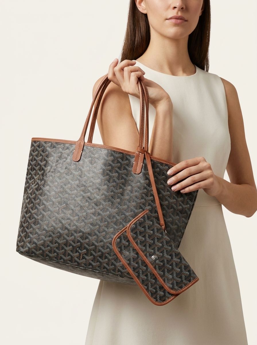 Isla | Women's Tote Bag | Monogram Print-Eltrendio