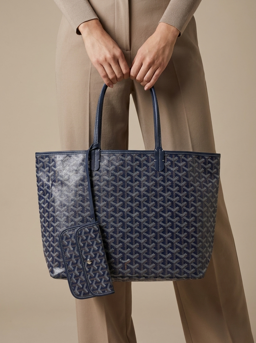 Isla | Women's Tote Bag | Monogram Print-Eltrendio